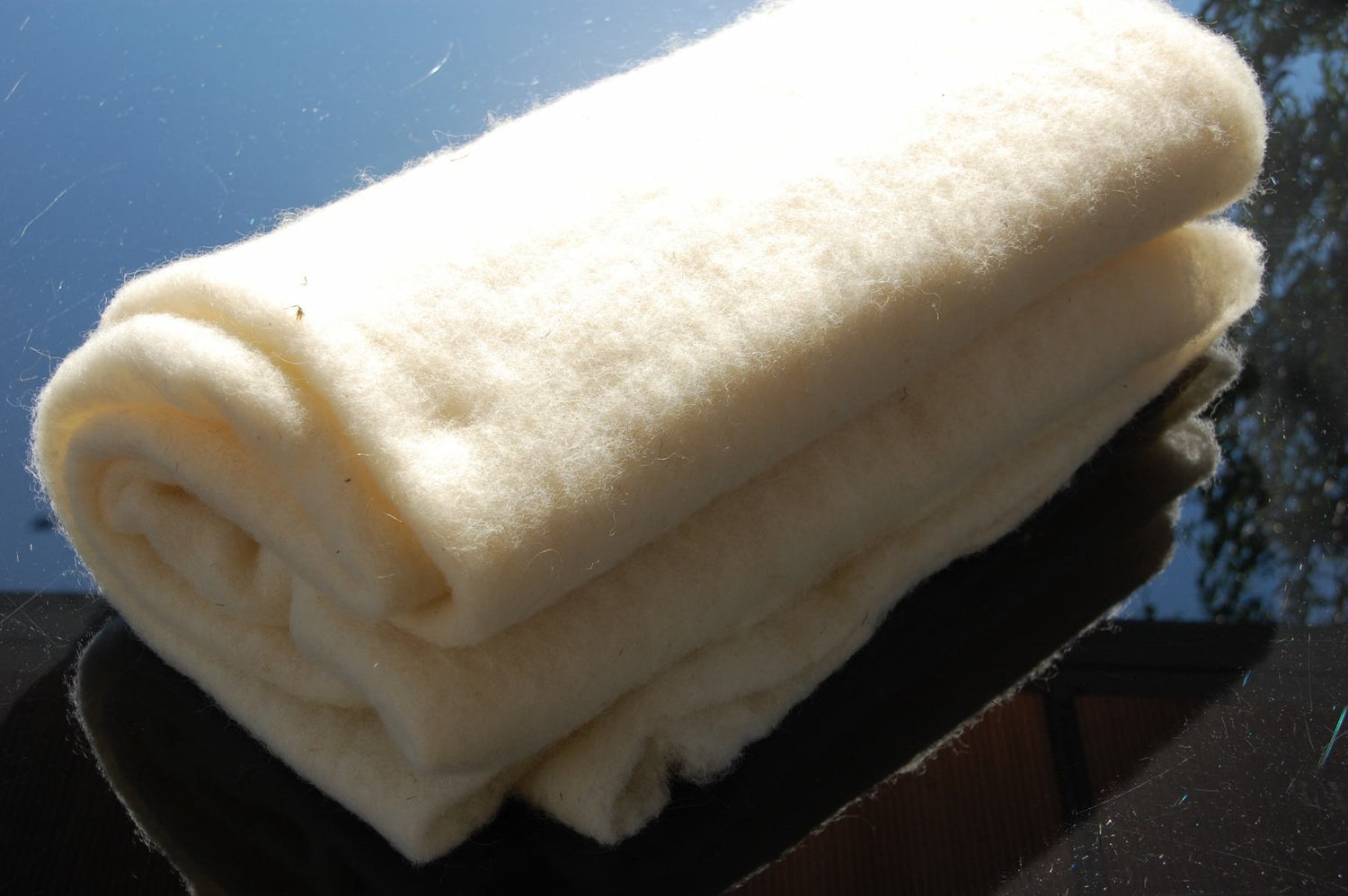 Artikelbild 2 von "BIO Schafwollvlies (ca. 150 cm x 200 cm)"