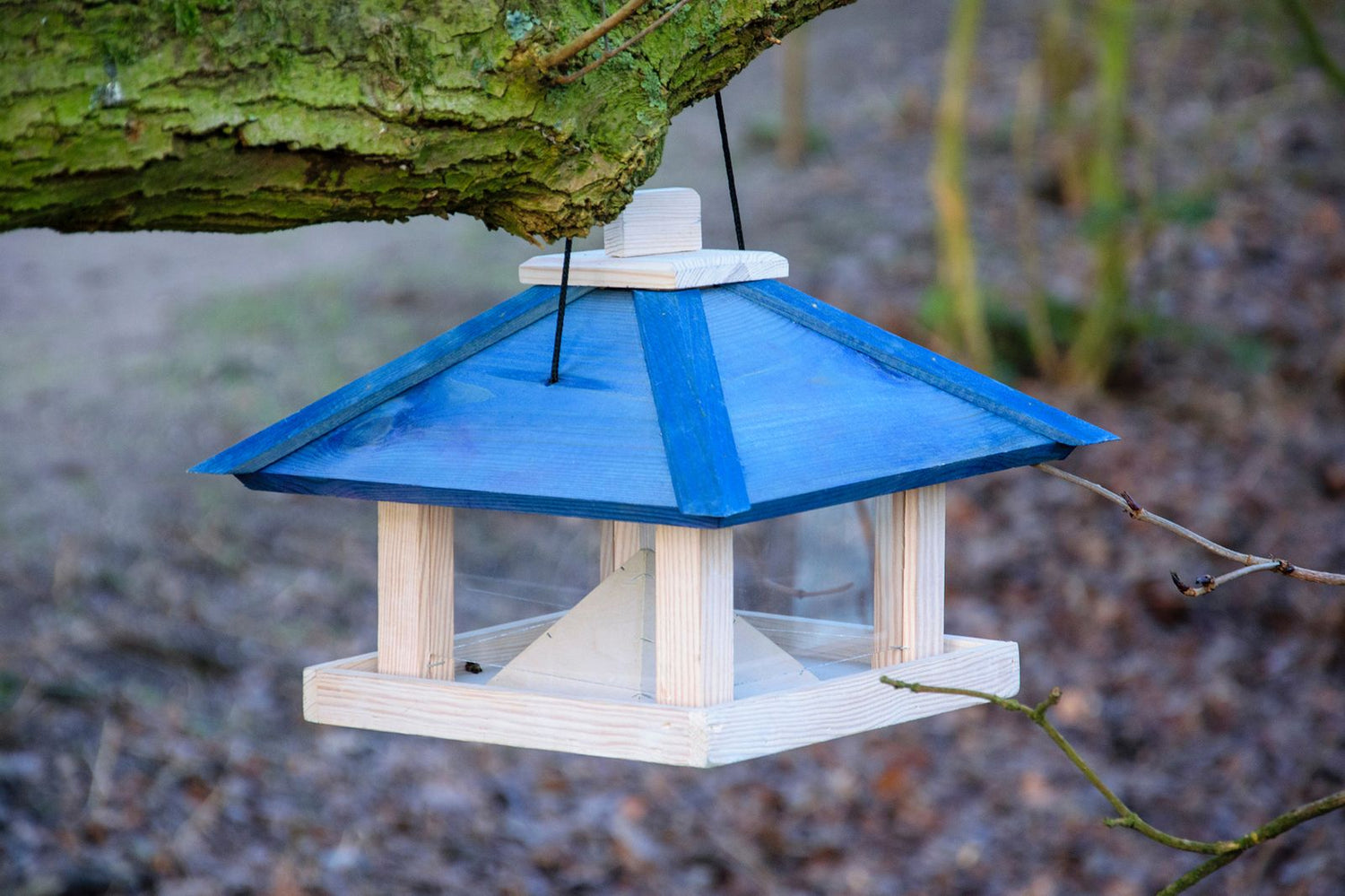 Artikelbild 5 von "Vogelfutterhaus Maritim" aus der Kategorie Futterspender